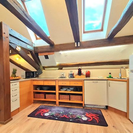Avahome: Haus Fuer 16, Wlan, Parkplaetze, Netflix, Nespresso Kandel Exterior foto