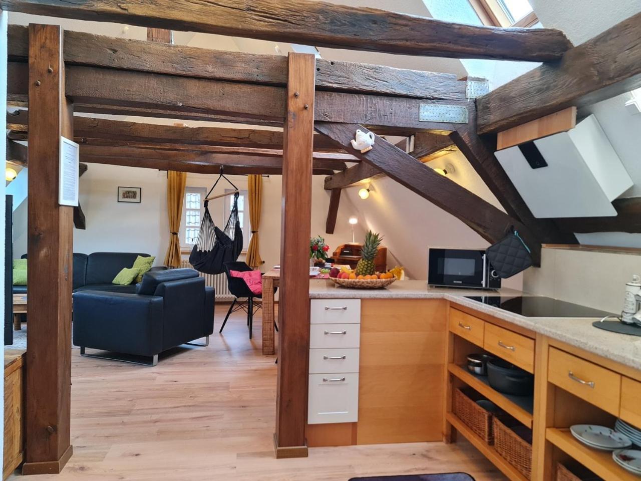 Avahome: Haus Fuer 16, Wlan, Parkplaetze, Netflix, Nespresso Kandel Quarto foto